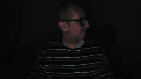 Snapshot of mat11efou chatting on December 22, 1:24 am mat11efou online show from December 22, 1:24 am