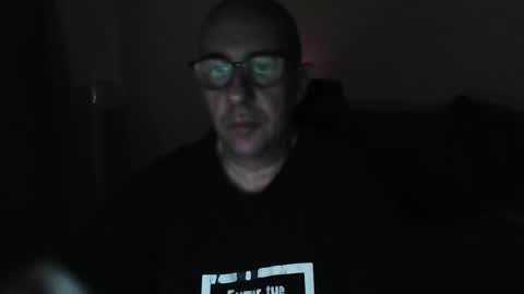 Snapshot of mat11efou chatting on January 7, 12:35 am mat11efou online show from January 7, 12:35 am