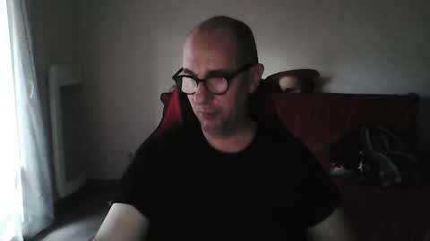 Snapshot of mat11efou chatting on February 15, 4:47 pm mat11efou online show from February 15, 4:47 pm