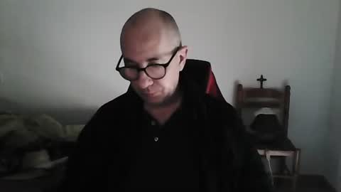 Snapshot of mat11efou chatting on March 12, 11:05 am mat11efou online show from March 12, 11:05 am