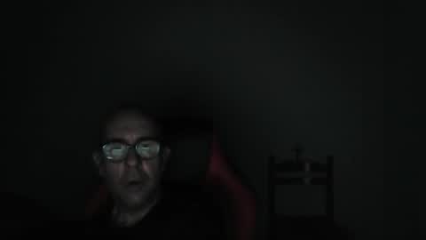 Snapshot of mat11efou chatting on March 17, 1:32 am mat11efou online show from March 17, 1:32 am