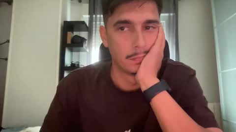 Aaron online show from October 17, 2:41 pm