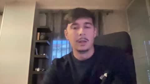 Aaron online show from January 6, 5:16 pm