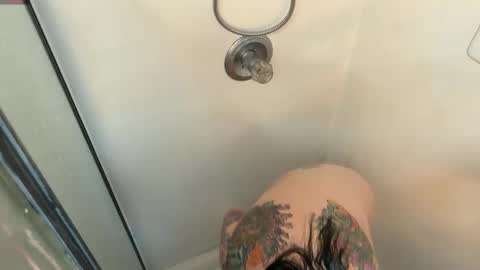 Jer and Kel online show from September 15, 3:45 pm