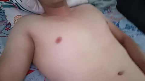 Snapshot of mateo2803 chatting on February 26, 12:04 pm mateo2803 online show from February 26, 12:04 pm