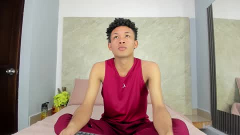 Snapshot of matheoo_23 chatting on March 25, 7:09 pm matheoo_23 online show from March 25, 7:09 pm