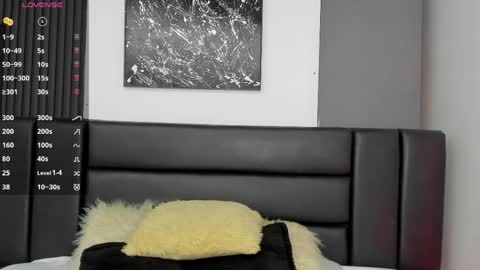 mathewboy2 online show from March 24, 11:37 am