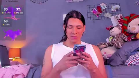 Snapshot of mathewpiscitelli chatting on December 5, 9:17 pm Mathew Piscitelli online show from December 5, 9:17 pm