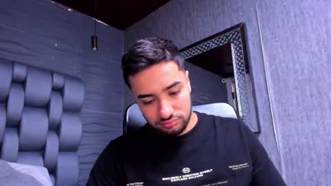 Snapshot of mathews_colton1 chatting on October 29, 11:56 am Mathews online show from October 29, 11:56 am