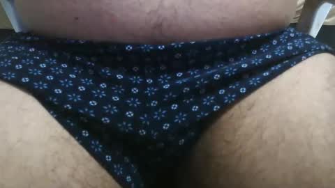 Snapshot of maththebear96 chatting on March 31, 1:18 am maththebear96 online show from March 31, 1:18 am