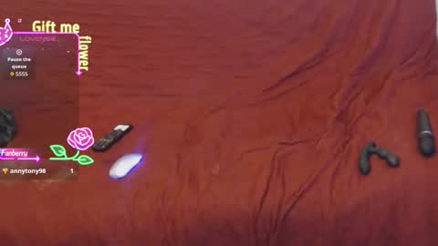 Snapshot of mathurin37 chatting on September 29, 5:29 pm LooLa online show from September 29, 5:29 pm