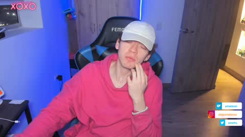 Alejandro Alex online show from October 1, 2:28 am