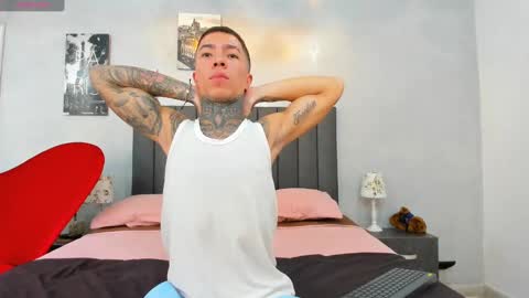 Matias Son online show from December 13, 7:21 pm