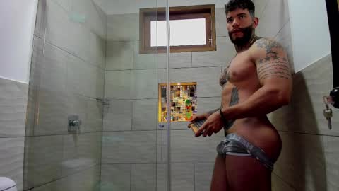 Snapshot of matius_foxtter chatting on October 10, 10:42 pm matius foxter online show from October 10, 10:42 pm