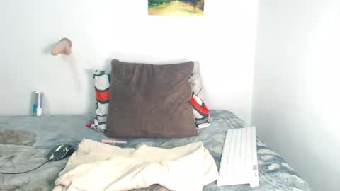 matraves online show from March 25, 9:15 am