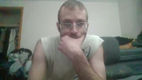 matt48195571828 online show from March 24, 4:23 pm
