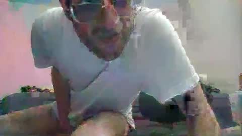matt48195571828 online show from May 27, 6:49 pm