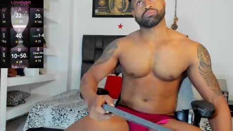 Snapshot of matt_rodriguez92 chatting on October 13, 10:04 am matt rodriguez92 online show from October 13, 10:04 am