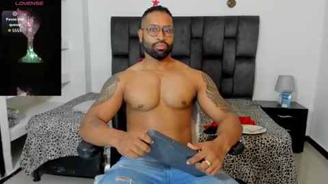 Snapshot of matt_rodriguez92 chatting on November 14, 9:46 pm matt rodriguez92 online show from November 14, 9:46 pm