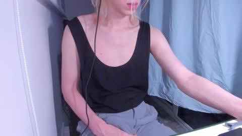 Matt online show from February 25, 12:25 am