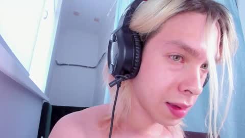 Matt online show from February 25, 3:31 am