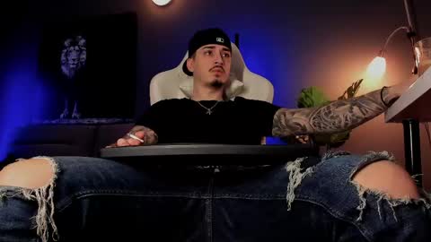 Snapshot of matt_thestud chatting on March 25, 7:58 am Matt online show from March 25, 7:58 am