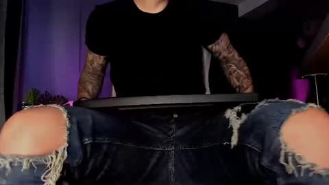 Snapshot of matt_thestud chatting on June 10, 8:46 am Matt online show from June 10, 8:46 am