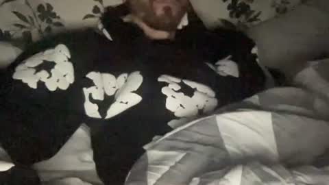 Snapshot of mattcarta chatting on November 5, 11:54 am mattcarta online show from November 5, 11:54 am