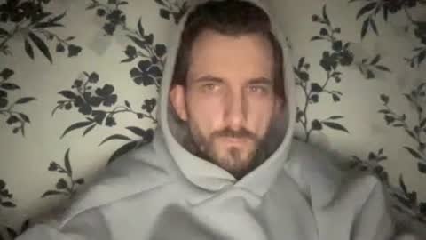 Snapshot of mattcarta chatting on November 18, 9:25 am mattcarta online show from November 18, 9:25 am