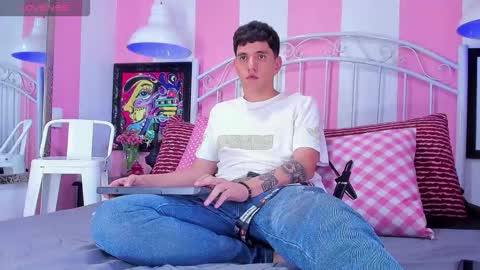 ---Matteo--- online show from October 8, 10:07 pm