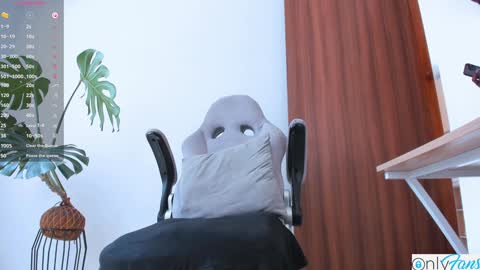 Mateo online show from January 11, 3:31 pm