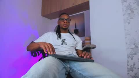 Mateo online show from March 29, 1:16 am