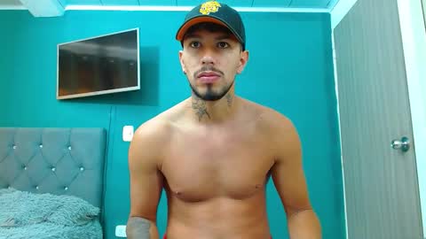 Snapshot of matteo_rreal chatting on December 5, 12:25 pm MATTEO online show from December 5, 12:25 pm