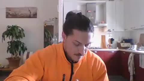 matteushh87 online show from February 9, 10:30 am