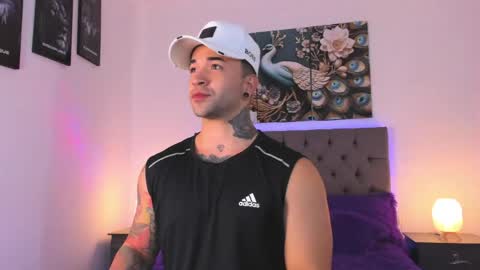 Matthew INDEPENDENT MODEL online show from June 6, 6:07 am