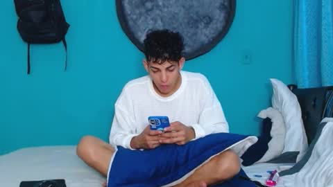 matthew_hawk19 online show from February 14, 4:58 am