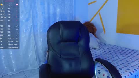 Snapshot of matthewboy_ chatting on January 10, 7:04 am MatthewBoy online show from January 10, 7:04 am