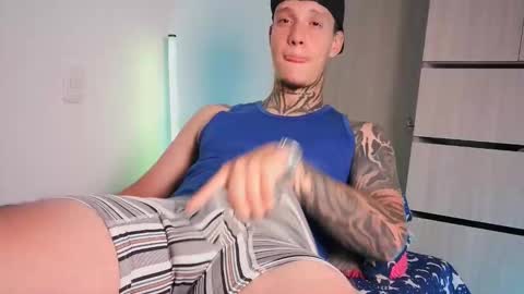 Snapshot of matthewjones1 chatting on October 17, 4:20 pm Matt online show from October 17, 4:20 pm