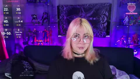 Snapshot of matti_sofia chatting on May 23, 11:03 am TATIANA AND ROUS online show from May 23, 11:03 am