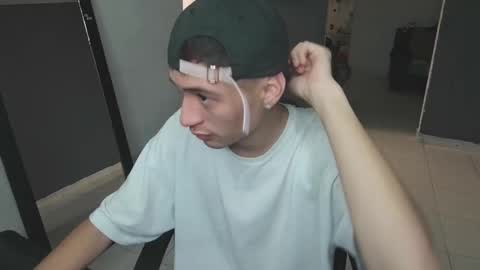 mattias     online show from February 14, 3:47 pm