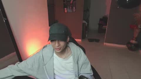 mattias     online show from February 17, 10:47 pm