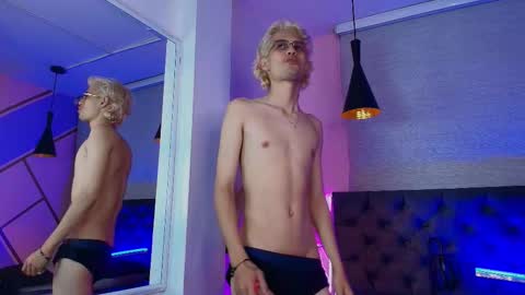 mattias     online show from September 12, 4:34 am