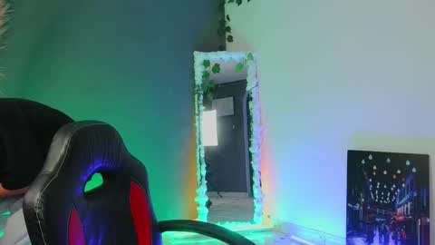 mattias     online show from September 29, 3:44 am