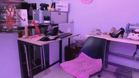 mattilda_18 online show from September 24, 8:12 pm