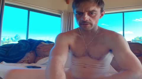 Snapshot of mattlesnake_101 chatting on December 21, 10:06 pm mattlesnake_101 online show from December 21, 10:06 pm