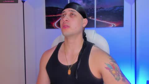mattsaill_ online show from December 5, 10:33 am
