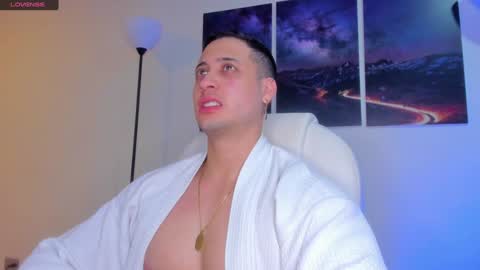 mattsaill_ online show from December 6, 10:49 am