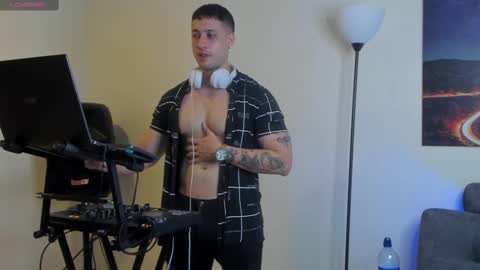 mattsaill_ online show from September 26, 12:58 am