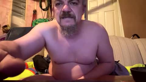 mattstanley424955 online show from February 23, 9:23 pm