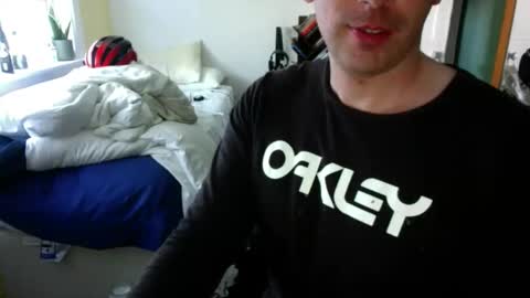 matty1212121212 online show from April 30, 5:52 pm